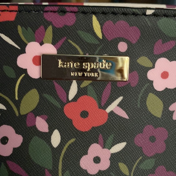 Kate Spade Watson Lane Maya Boho Floral Nylon Tote - Picture 2 of 3